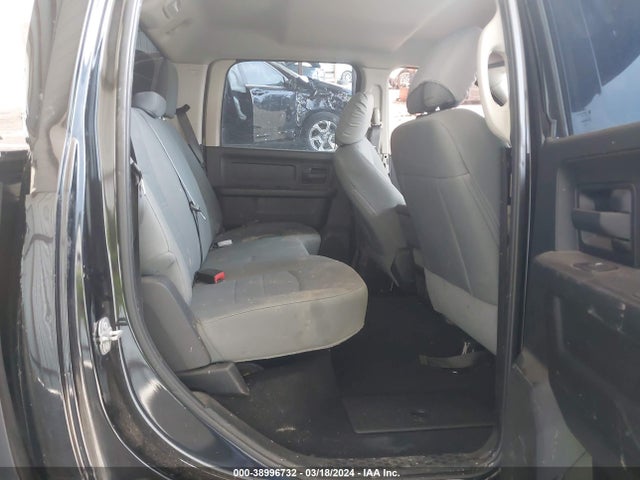 RAM 1500 Express  4x4 5'7 Box 2018 1C6RR7KG1JS293601 Image 8
