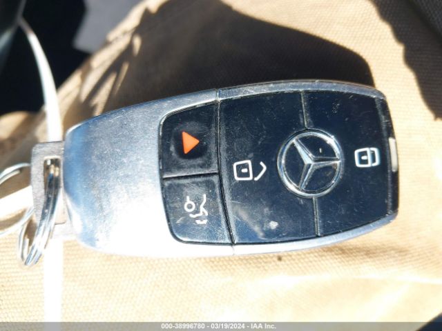 WDD1J6FB5JF007009 Mercedes-Benz E 400