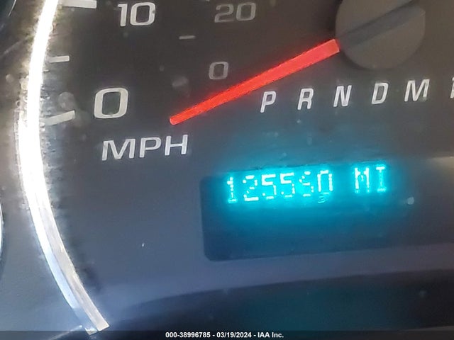 Chevrolet Express 2500 Work Van 2018 1GCWGAFG9J1910094 Image 16