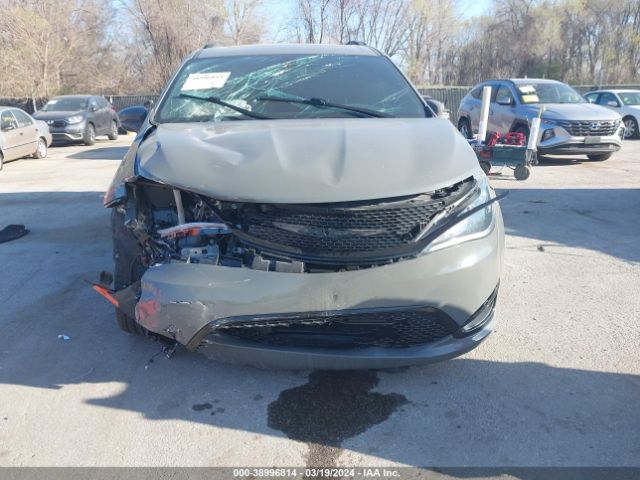 2C4RC1EG9LR252589 Chrysler Pacifica Touring L Plus