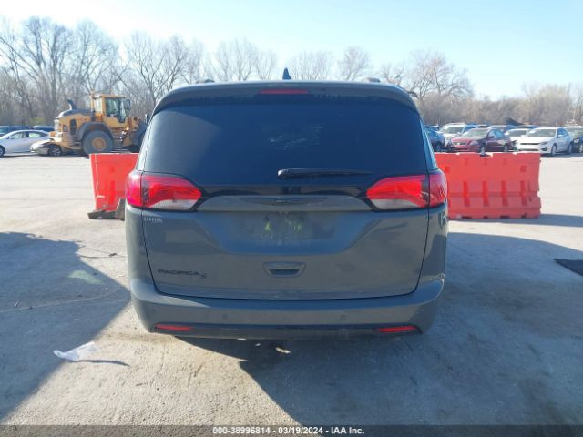 2C4RC1EG9LR252589 Chrysler Pacifica Touring L Plus