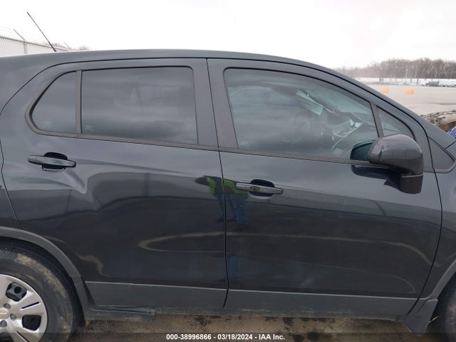 Chevrolet Trax 1ls 2015 3GNCJKSB4FL243737 Image 13