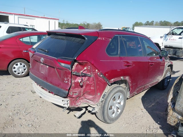 Toyota RAV4 LE 2021 JTMH1RFV0MD067445 Image 4