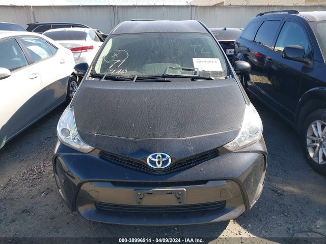 Toyota Prius V Four 2015 JTDZN3EU3FJ035267 Image 12