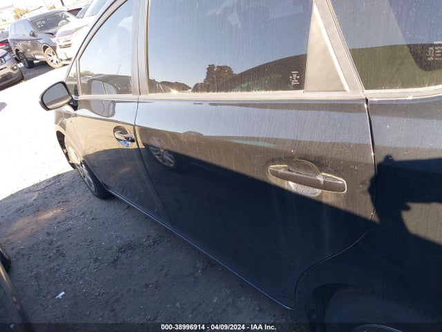 Toyota Prius V Four 2015 JTDZN3EU3FJ035267 Image 14