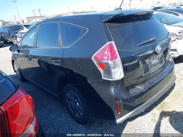 Toyota Prius V Four 2015 JTDZN3EU3FJ035267 Image 3