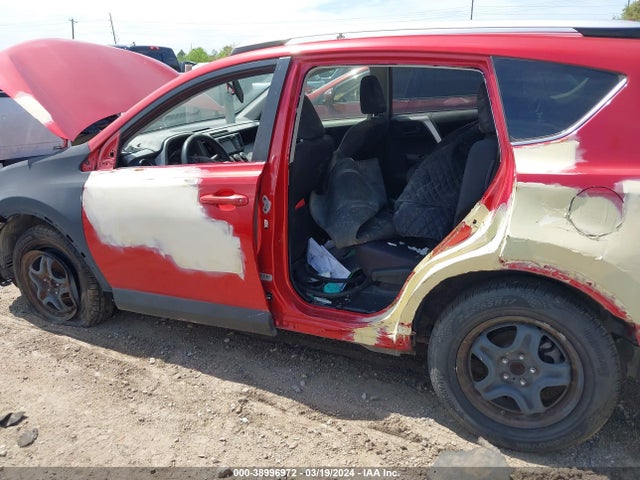 Toyota RAV4 LE 2016 JTMZFREV1GJ094070 Image 6