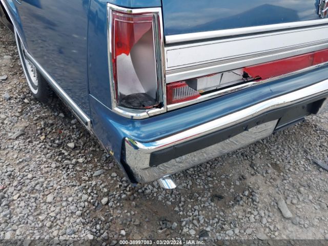 1988 LINCOLN TOWN CAR 1LNBM82F3JY821413 Photo 5