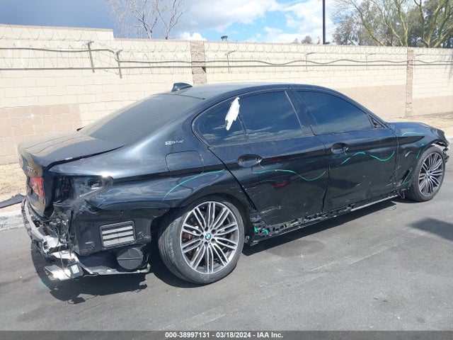 WBAJA9C55KB253753 BMW 530e Iperformance