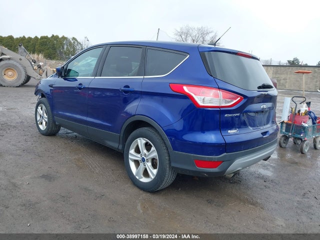 Ford ESCAPE SE 2016 1FMCU9GX7GUB92587 Image 3
