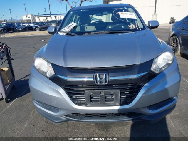 3CZRU5H3XHM704586 Honda HR-V LX