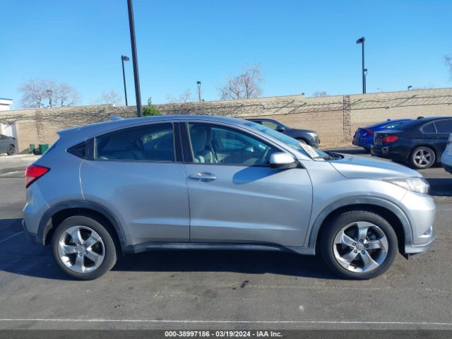 3CZRU5H3XHM704586 Honda HR-V LX
