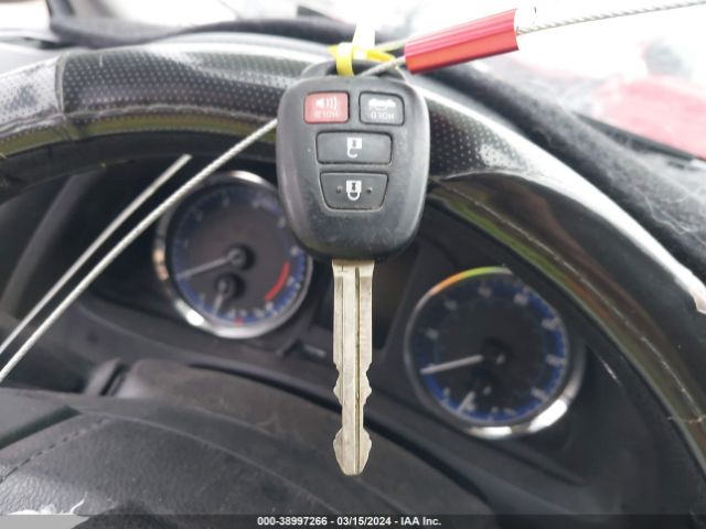 5YFBURHEXKP893076 Toyota COROLLA LE