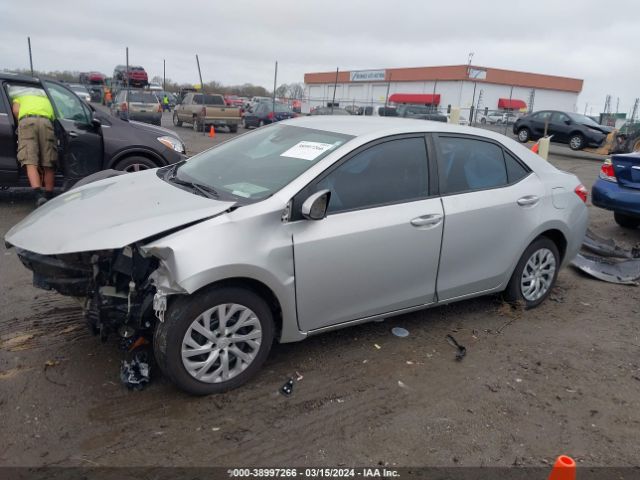 5YFBURHEXKP893076 Toyota COROLLA LE