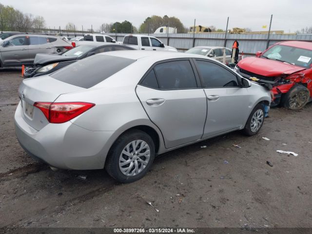 5YFBURHEXKP893076 Toyota COROLLA LE