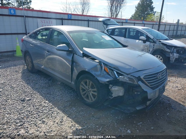 Hyundai SONATA SE 2016 5NPE24AF8GH323669 Image 1