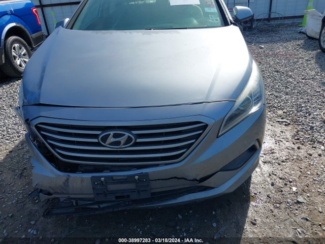 Hyundai SONATA SE 2016 5NPE24AF8GH323669 Image 12
