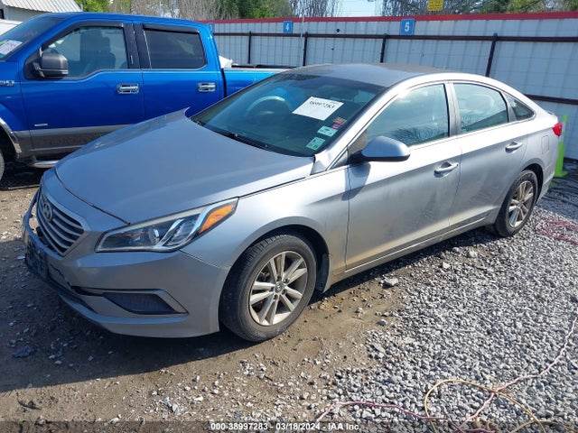 Hyundai SONATA SE 2016 5NPE24AF8GH323669 Image 2