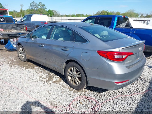 Hyundai SONATA SE 2016 5NPE24AF8GH323669 Image 3