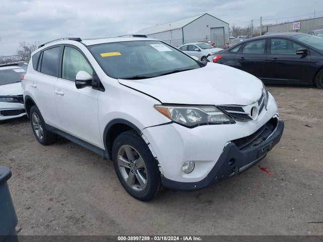 Toyota Rav4 Xle 2015 JTMRFREV9FD156294 Image 1