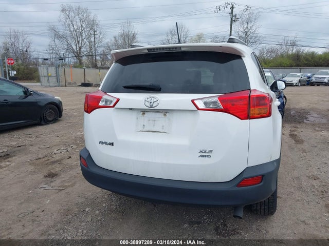 Toyota Rav4 Xle 2015 JTMRFREV9FD156294 Image 16