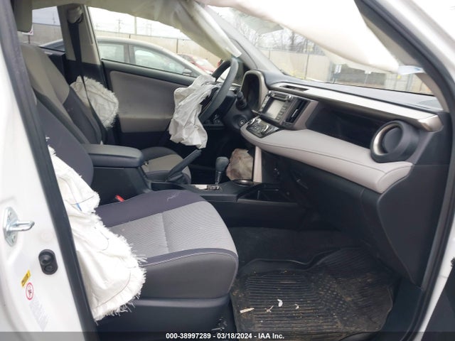 Toyota Rav4 Xle 2015 JTMRFREV9FD156294 Image 5