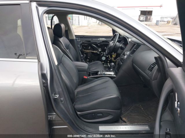 JN8CS1MUXGM671337 Infiniti QX70
