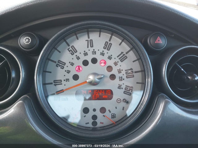 2006 MINI COOPER WMWRC33586TJ77617 Photo 6