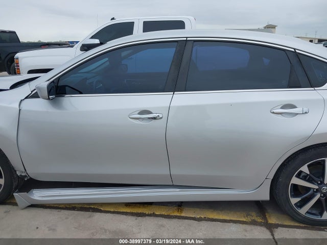Nissan Altima 2.5 Sr 2016 1N4AL3APXGN380783 Image 14