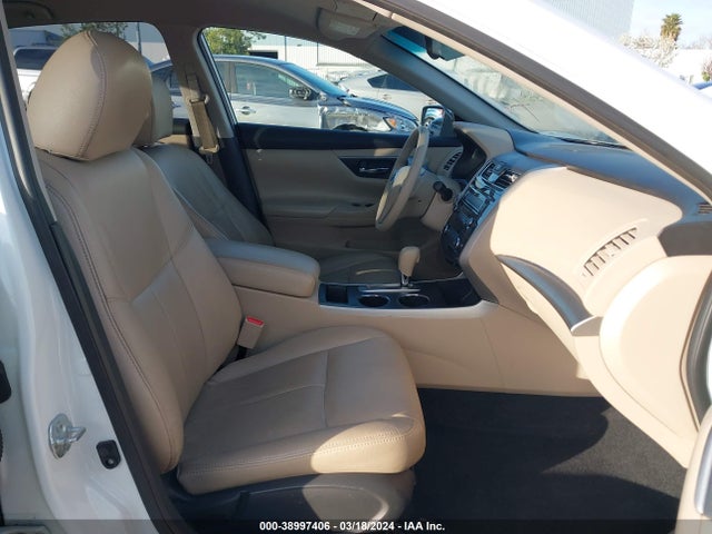 Nissan Altima 2.5 S 2015 1N4AL3AP7FC162665 Image 5