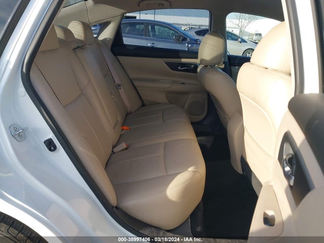 Nissan Altima 2.5 S 2015 1N4AL3AP7FC162665 Image 8