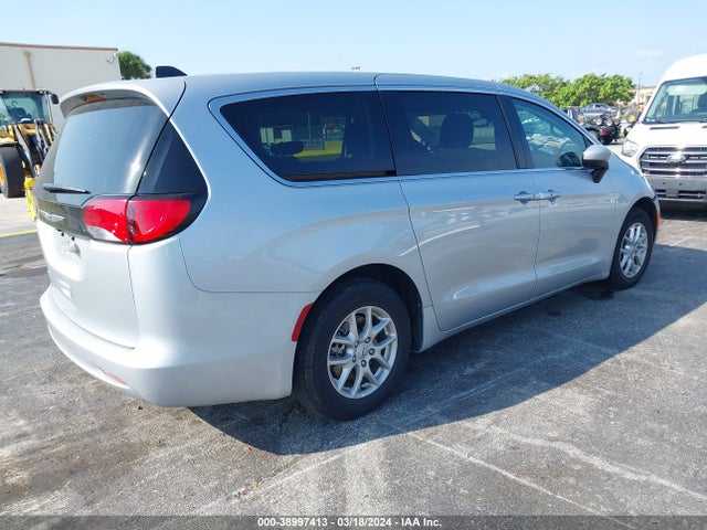 2C4RC1CG1PR621731 Chrysler Voyager Lx