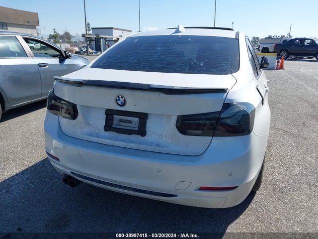 BMW 328I 2015 WBA3C1C5XFP852693 Image 17