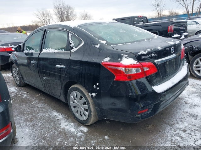 Nissan SENTRA S 2018 3N1AB7AP4JY256283 Image 3