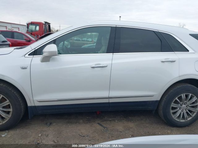 1GYKNDRS8HZ320061 Cadillac XT5 LUXURY