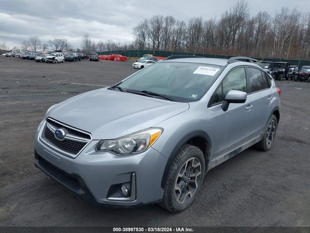 Subaru Crosstrek 2.0i Premium 2016 JF2GPABC1G8245569 Image 2