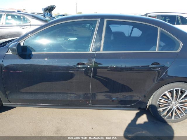 3VWD17AJ1GM284063 Volkswagen Jetta 1.8t Sport
