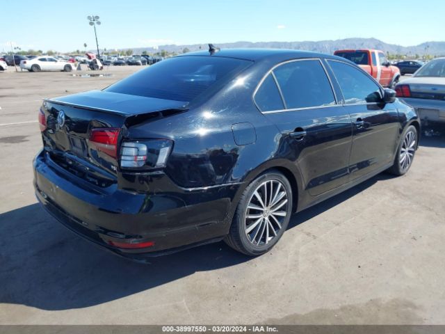 3VWD17AJ1GM284063 Volkswagen Jetta 1.8t Sport
