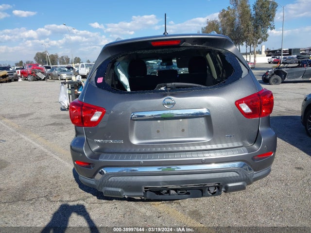 Nissan Pathfinder Sv 2018 5N1DR2MN5JC612098 Image 17