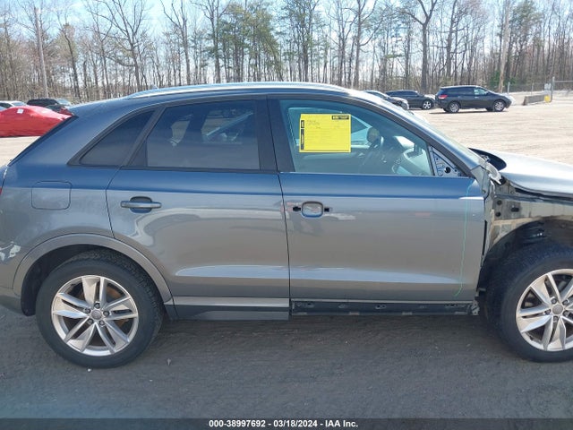 Audi Q3 2.0t Premium 2017 WA1ECCFS6HR006040 Image 13