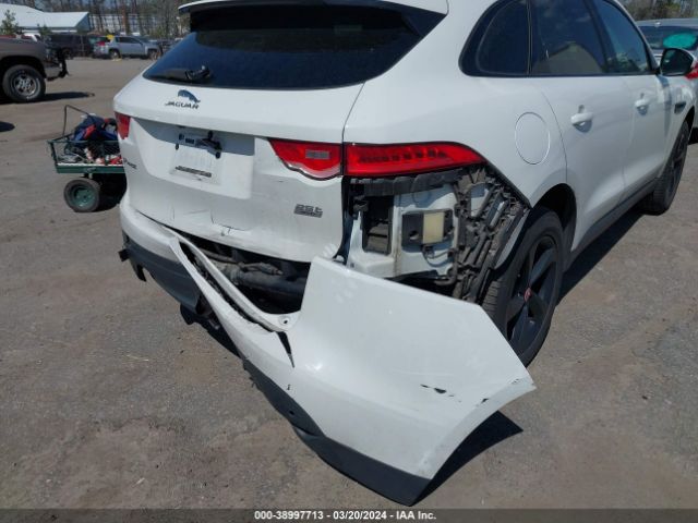 SADCJ2FXXJA261842 Jaguar F-pace 25t Premium