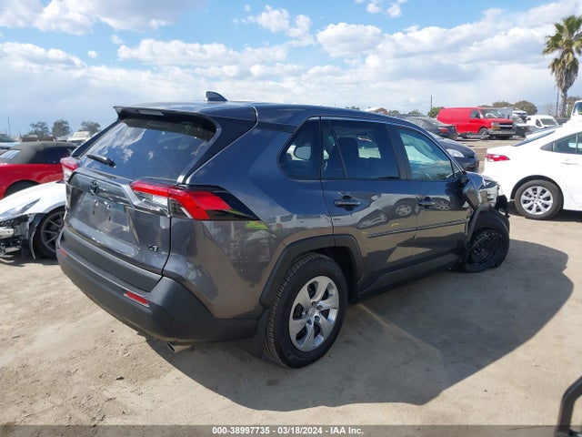 Toyota RAV4 LE 2022 2T3K1RFV3NC203479 Image 4