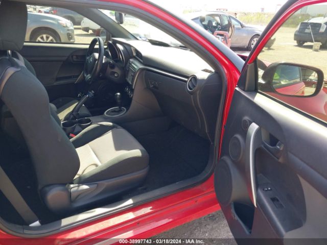 JTKJF5C78E3072409 Scion TC