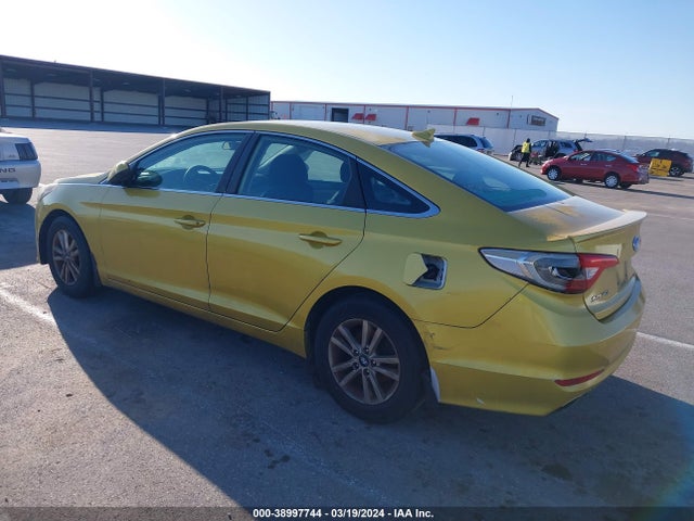Hyundai SONATA SE 2015 5NPE24AF4FH070316 Image 3