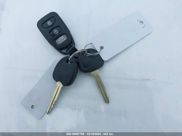 Hyundai ELANTRA SE 2020 5NPD74LF2LH549176 Image 11