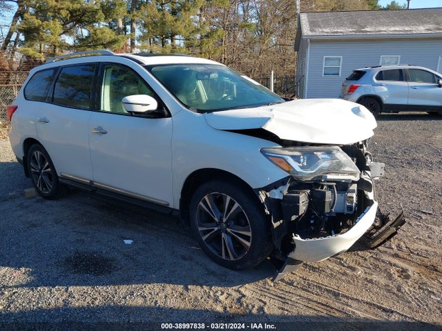 Nissan Pathfinder Platinum 2017 5N1DR2MM9HC631352 main image