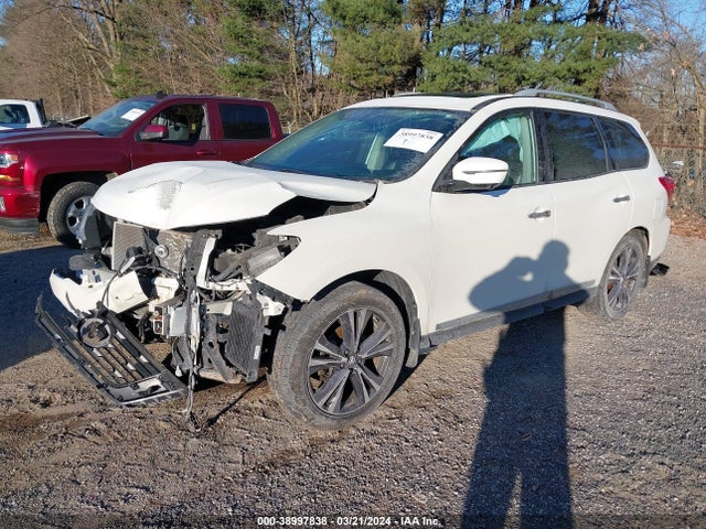 Nissan Pathfinder Platinum 2017 5N1DR2MM9HC631352 Image 2