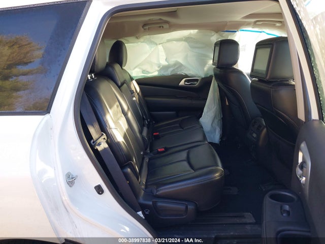 Nissan Pathfinder Platinum 2017 5N1DR2MM9HC631352 Image 8