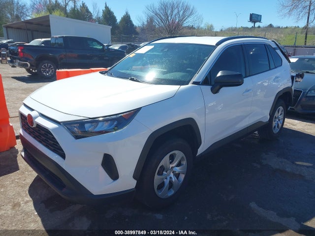 Toyota RAV4 LE 2020 2T3H1RFVXLW082066 Image 2