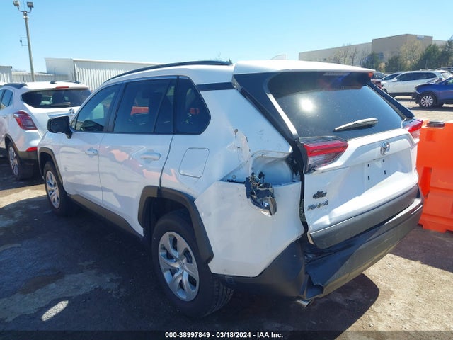 Toyota RAV4 LE 2020 2T3H1RFVXLW082066 Image 3